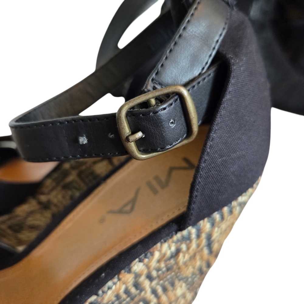 NWOT Mia Silvia Platform Wedge Sandal Size-9.5 - Picture 10 of 14